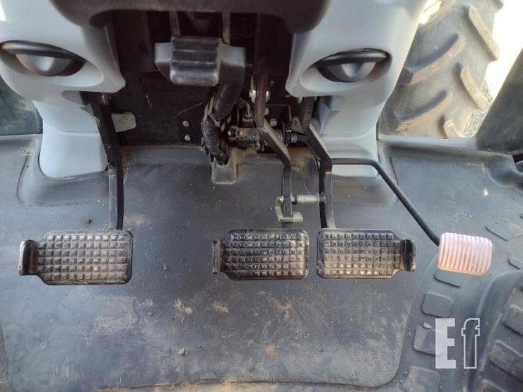 new-holland-t6.165-image-8