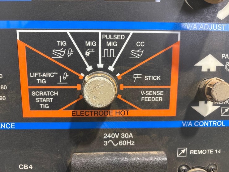 miller-pipe-pro-304-welder/generator-image-9