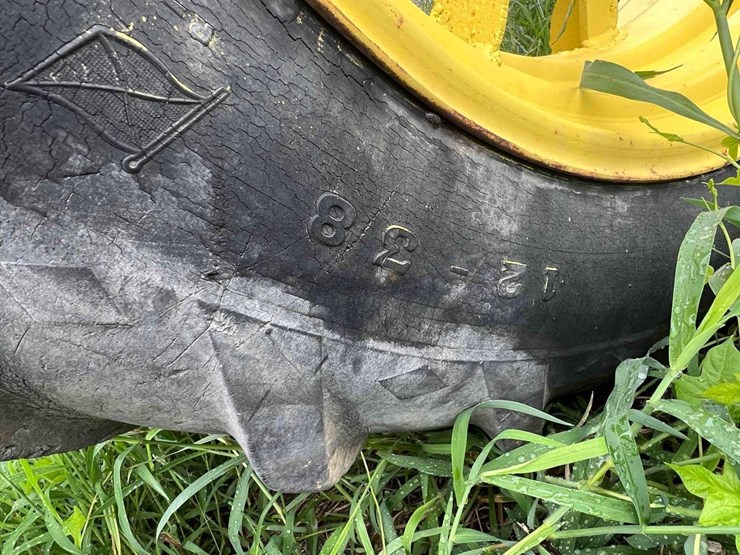 john-deere-a-image-9