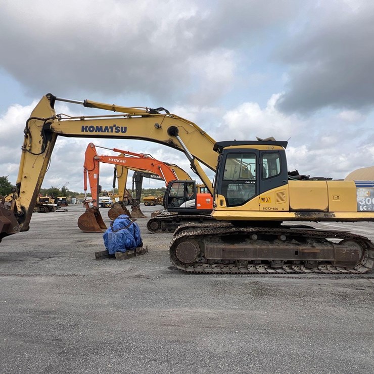 KOMATSU PC300 LC-7E0
