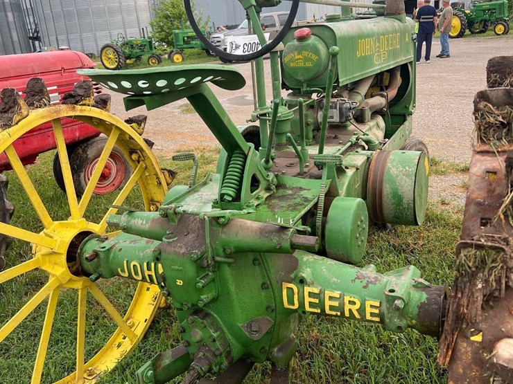 john-deere-a-image-13
