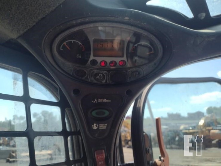 2020-bobcat-t590-image-7