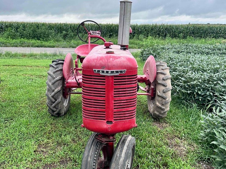 farmall-b-(sn#--37451)-image-2