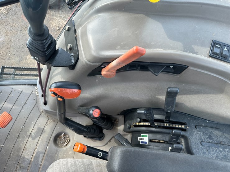 case-ih-jx1090u-image-56