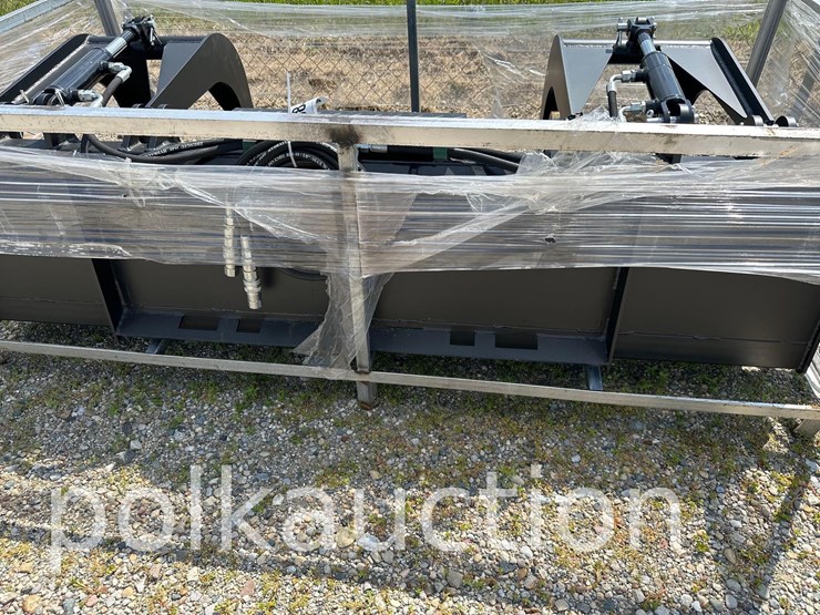 83"-skid-steer-grapple-bucket-image-3
