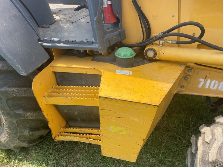 deere-310j-image-36