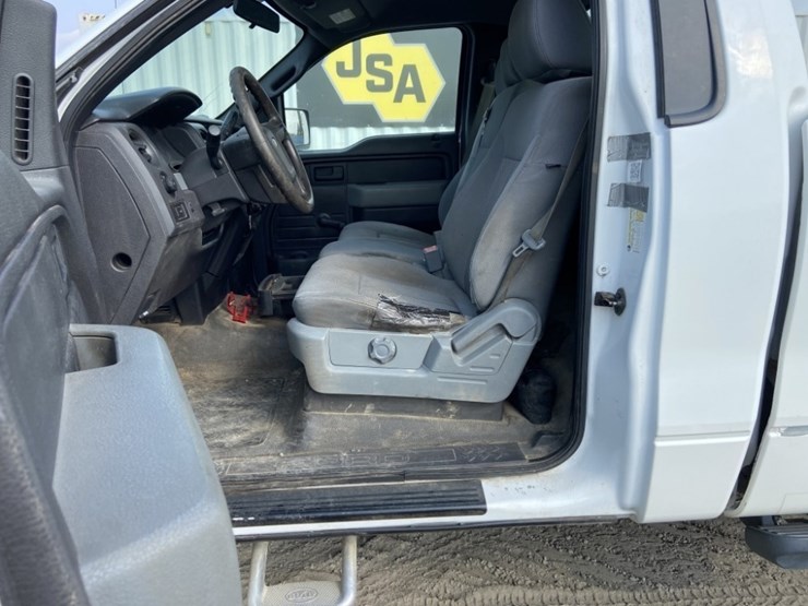 2011-ford-f150-xl-image-14