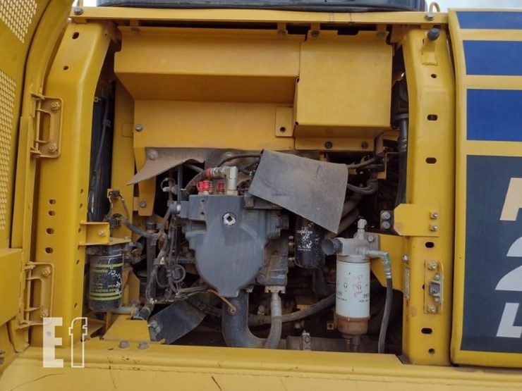 2018-komatsu-pc290-lc-11-image-46