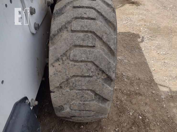 2002-bobcat-863-image-34