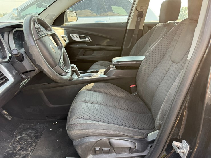 2014-chevrolet-equinox-image-12