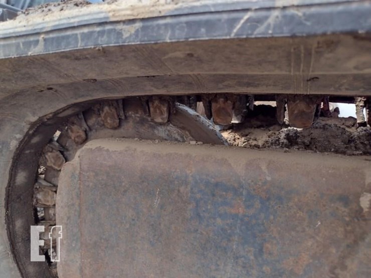 2007-bobcat-t300-image-26