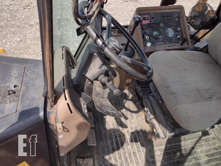 1999-deere-410e-image-14