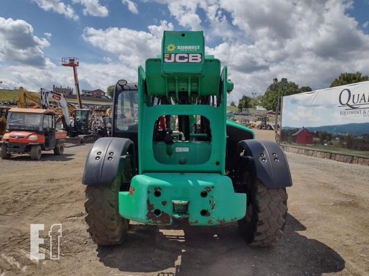 2017-jcb-510-42-image-4