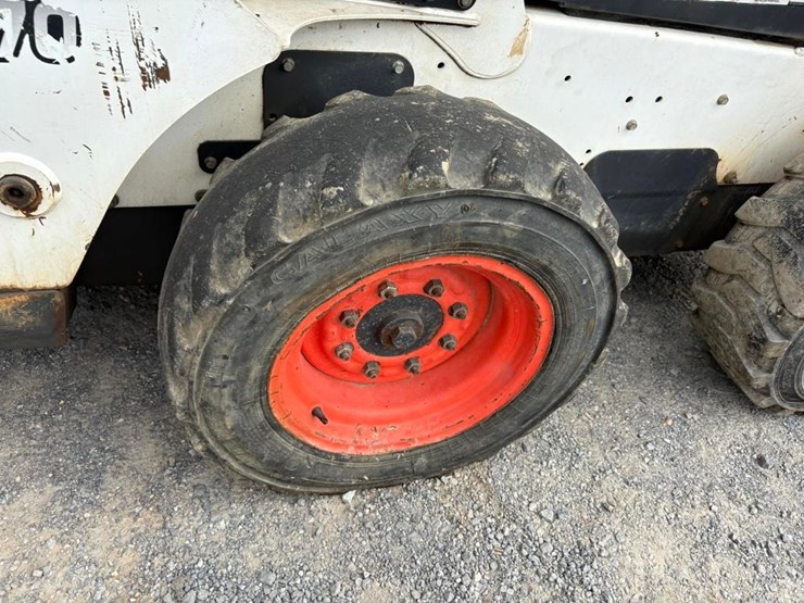 2018-bobcat-s570-image-12