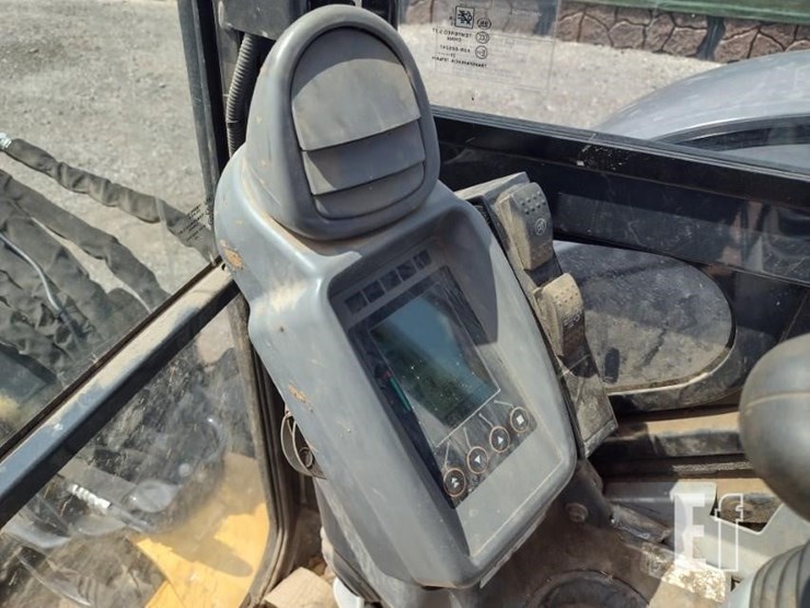 2022-deere-50g-image-8