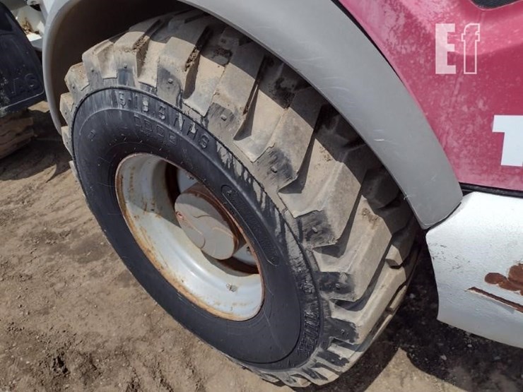 2012-takeuchi-tw65-image-22