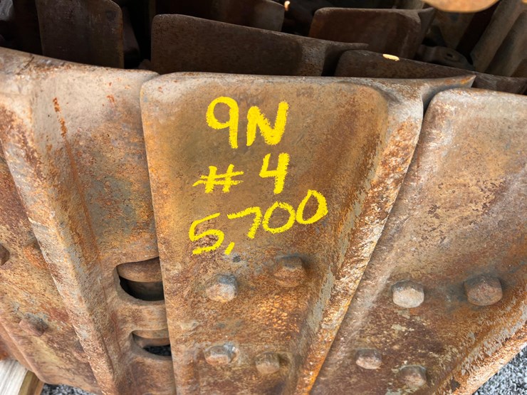 caterpillar-d9n-image-2