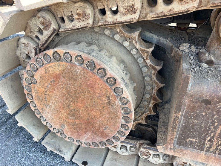 komatsu-pc1250-7-image-14