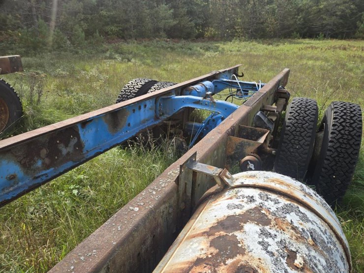 ford-l800-image-7