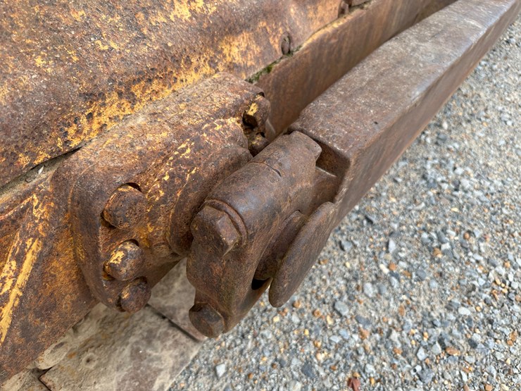 caterpillar-d6c-image-17