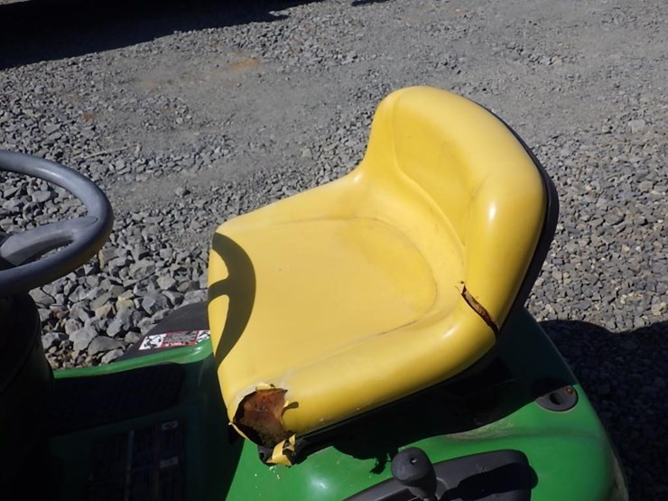 john-deere-d105-image-11