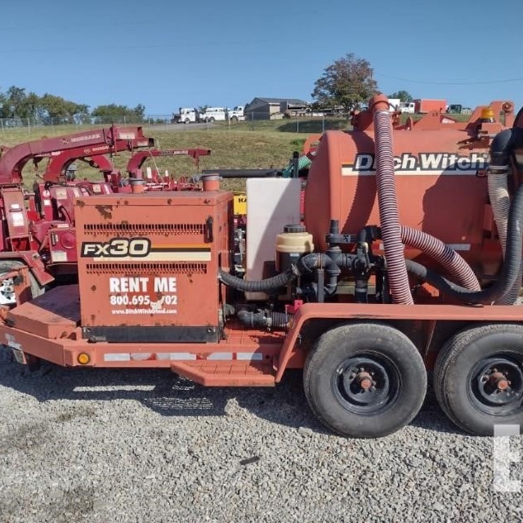 2010 DITCH WITCH FX30