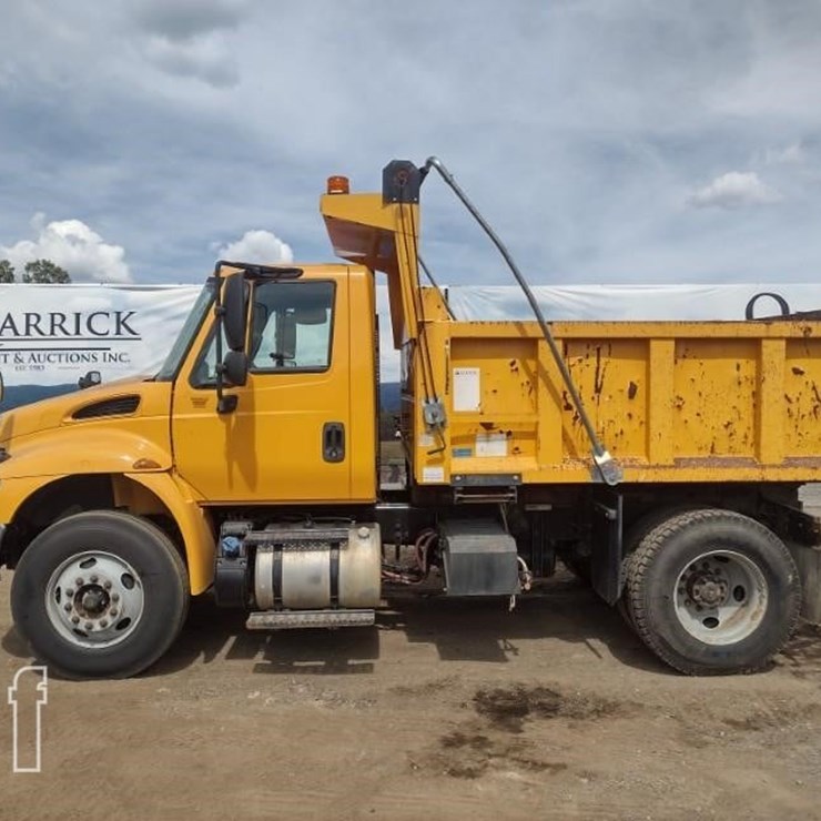 2018 INTERNATIONAL DURASTAR 4300