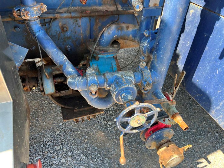 2015-kenworth-t800-image-16