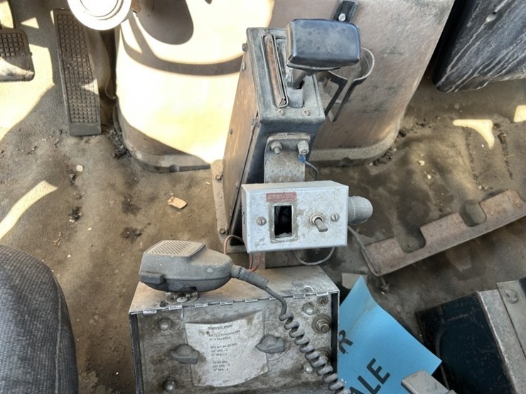 1992-ford-l8000-image-21