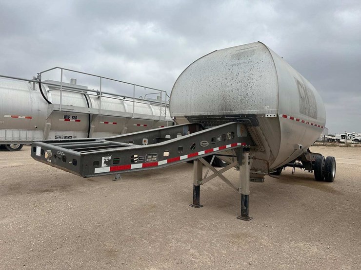 2019-ty-crop-manufacturing-ltd-dry-bulk-transport-trailer-image-1
