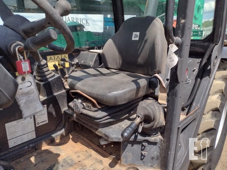 2017-jcb-510-42-image-13