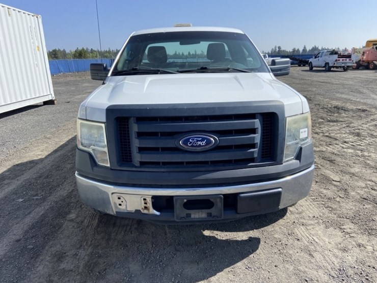 2011-ford-f150-xl-image-8
