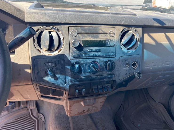 2009-ford-f250-image-17