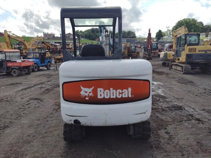 2006-bobcat-331-image-4