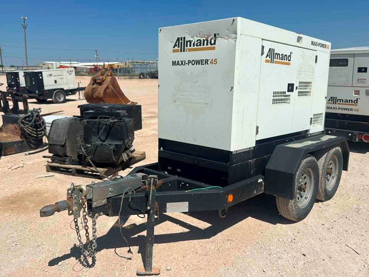 2019-allmand-bros-maxi-lite-image-1
