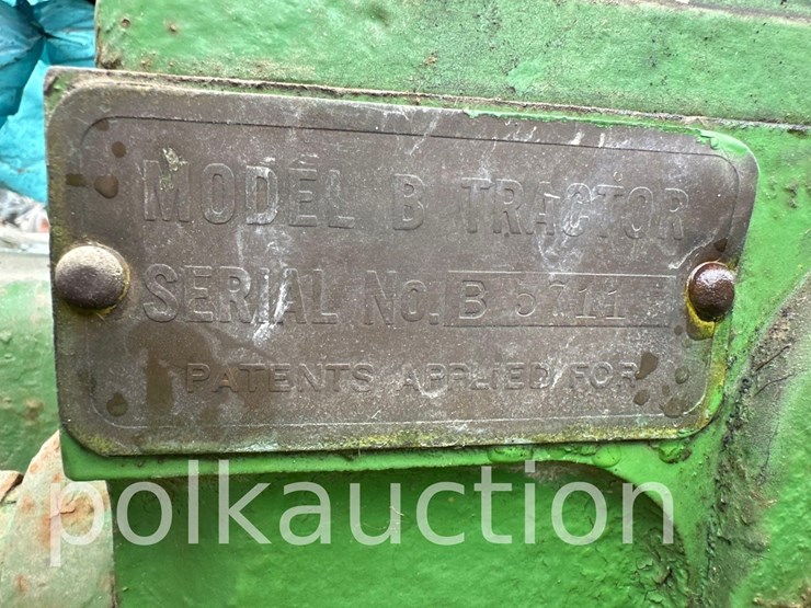 john-deere-b-image-19