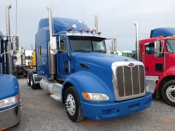 2007-peterbilt-386-image-4