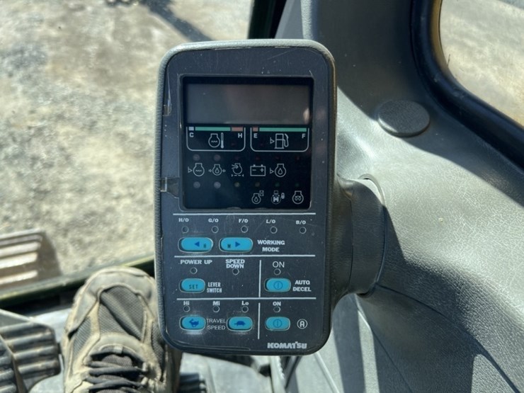 komatsu-pc120-image-36