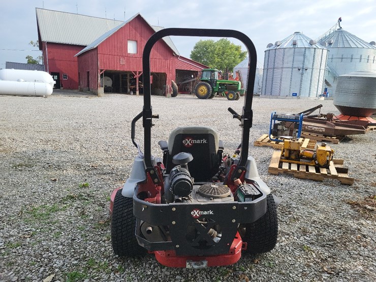 exmark-laser-z-zero-turn-lawn-mower-image-7