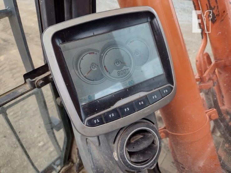 2015-doosan-dx180-lc-3-image-8