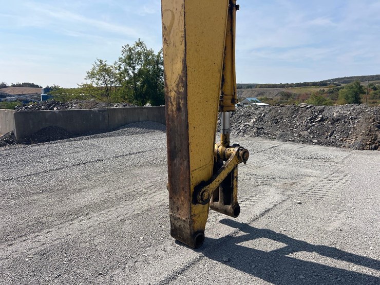 komatsu-pc400-lc-6-image-12