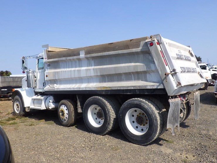 2008-peterbilt-367-image-6