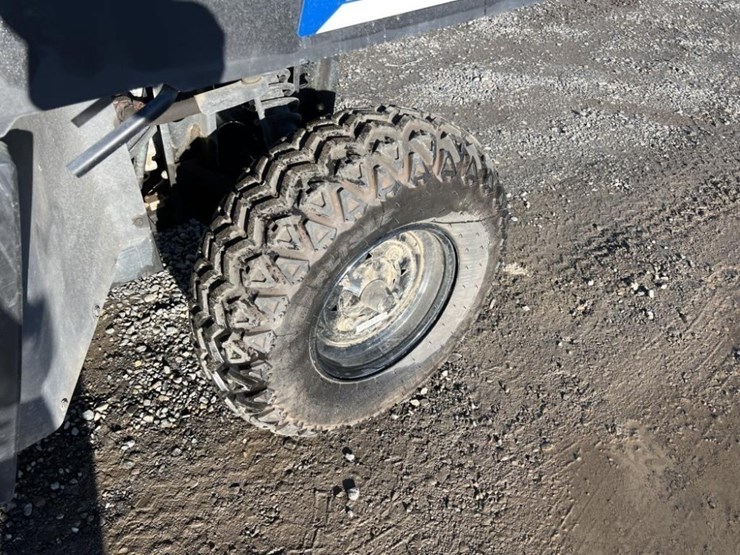 2011-polaris-ranger-ev-image-16
