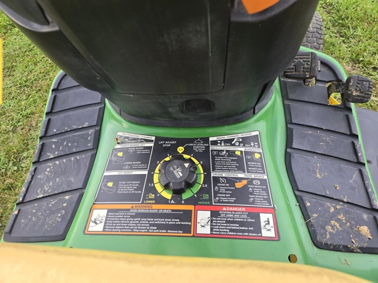 2016-john-deere-la-image-9