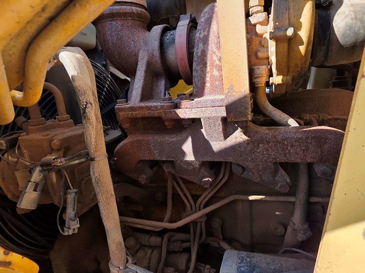 2004-deere-310sg-image-10