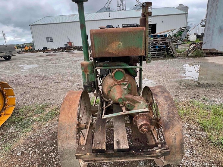 john-deere-luc-image-6