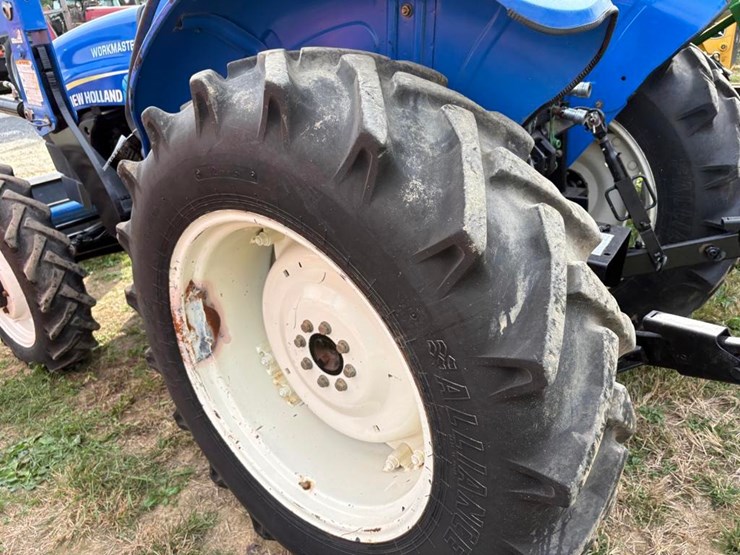 new-holland-workmaster-45-image-12