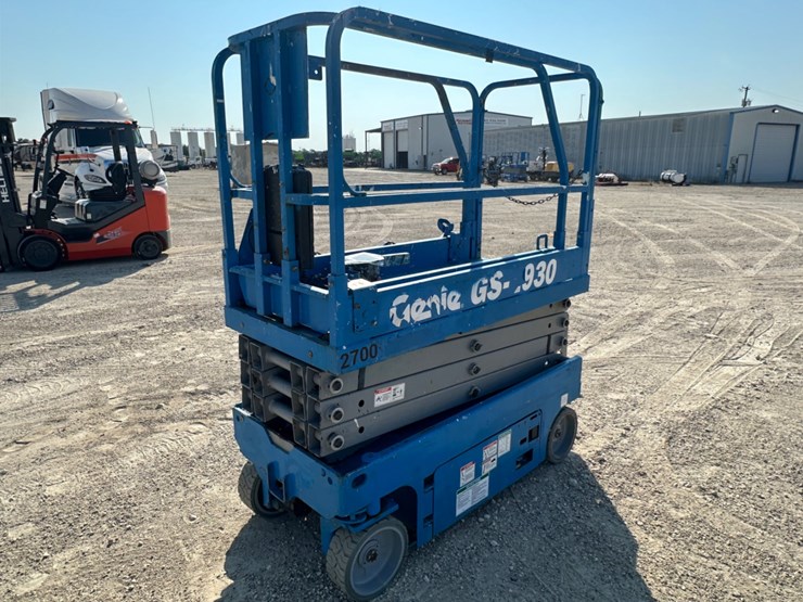 2017-genie-gs1930-image-5
