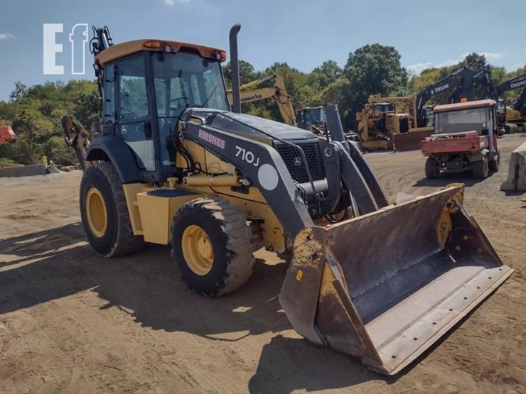 2010-deere-710j-image-37