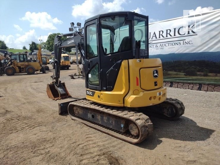 2022-deere-50g-image-50